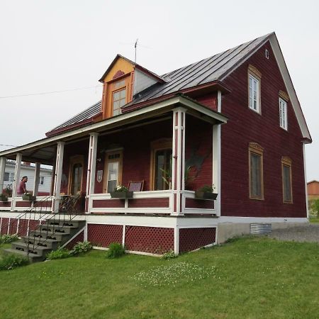 La Vieille Maison Rouge Saint-Tite Esterno foto